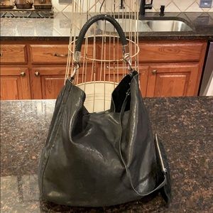 Yves Saint Laurent Roady lg black leather handbag